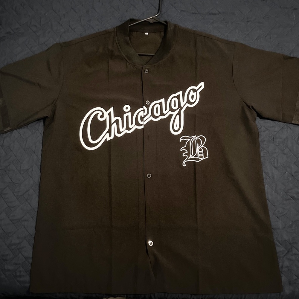 Chicago Button Up